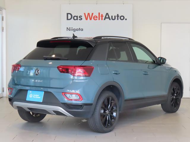 Ｔ－ロック ＴＳＩ　ブラックスタイル　ＡＣＣ　レーンキープアシスト　ＬＥＤマトリックスヘッドライトＩＱＬｉｇｈｔ　オートホールド機能　パワーテールゲート　インテリアアンビエントライト　デジタルメータークラスター　１８インチアルミホイール（5枚目）