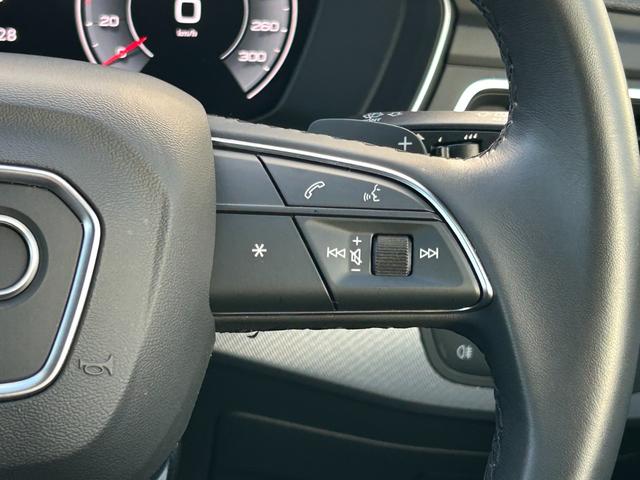 A4オールロードクワトロ ベースグレード スマートフォンワイヤレスチャージング ヘッドアップディスプレイ マトリクスLEDヘッドライトパッケージラグジュアリーパッケージ リヤシートUSBチャージング(16枚目)