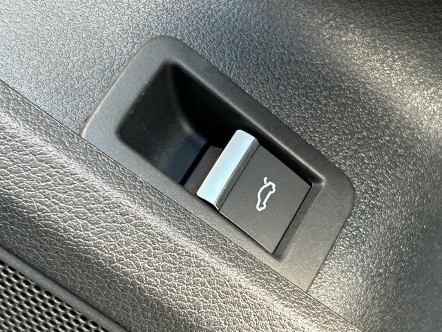 A4オールロードクワトロ ベースグレード スマートフォンワイヤレスチャージング ヘッドアップディスプレイ マトリクスLEDヘッドライトパッケージラグジュアリーパッケージ リヤシートUSBチャージング(35枚目)