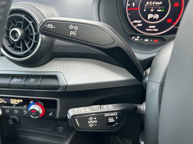 Q2 35TDIアドバンスド バーチャルコックピット ナビゲーションパッケージ スマートフォンインターフェイス コンビニエンス&アシスタンスパッケージ アドバンストキー無し/サイドアシスト 無し(17枚目)