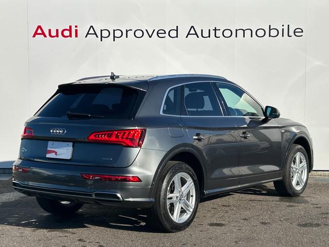 Q5 40TDIクワトロ スポーツ S line アシスタンス マトリクスLEDライト マルチカラーアンビエントライティング リヤアシスタンスパッケージ(6枚目)