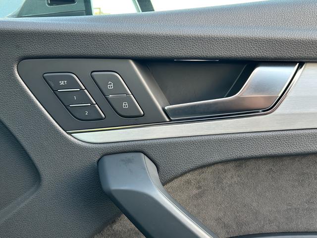 Q5 40TDIクワトロ スポーツ S line アシスタンス マトリクスLEDライト マルチカラーアンビエントライティング リヤアシスタンスパッケージ(30枚目)