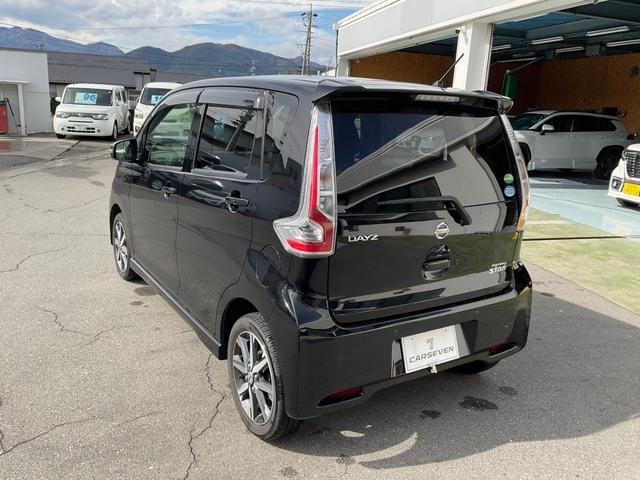 デイズ ハイウェイスター　Ｇターボ　純正ナビ　フルセグ　アラウンドビューモニター　キセノン　スマートキー　ＥＴＣ　クルーズコントロール（9枚目）