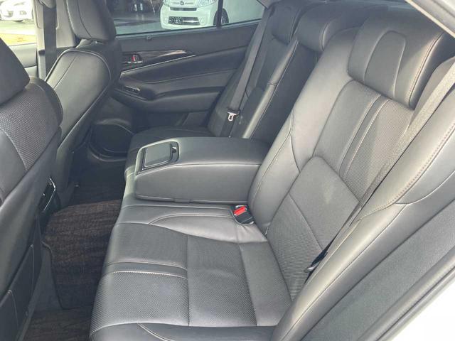 クラウン アスリートＧ　モデリスタフルエアロ・ＢＢＳアルミ・純正ＨＤＤナビ・フルセグ・Ｂｌｕｅｔｏｏｔｈ・バックカメラ・ＥＴＣ・黒革シート・パワーシート・シートベンチレーション・純正エンジンスターター・スペアキー・純正アルミ（14枚目）