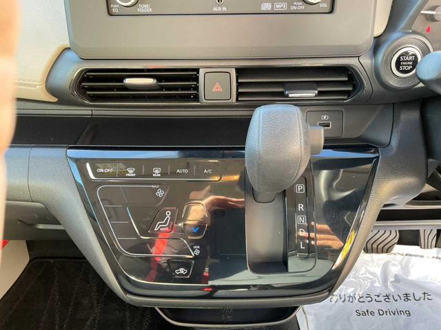 デイズ X ワンオーナー 前後ドライブレコーダー バックカメラ スマートキー 純正CD スタッドレス有り(12枚目)