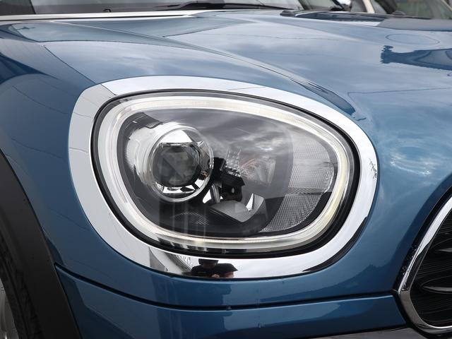 ＭＩＮＩ クーパーＤ　クロスオーバー　オール４　４ＷＤ　ＡＣＣ　リアＰＤＣ　シートヒーター　電動Ｒゲート（6枚目）