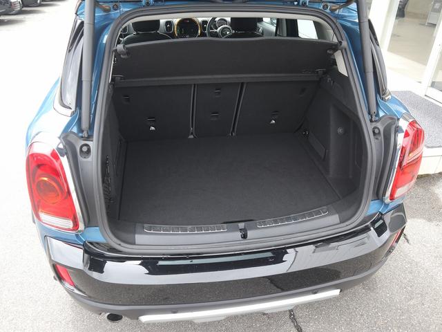 ＭＩＮＩ クーパーＤ　クロスオーバー　オール４　４ＷＤ　ＡＣＣ　リアＰＤＣ　シートヒーター　電動Ｒゲート（23枚目）