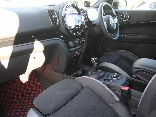 ＭＩＮＩ ＪＣＷクロスオーバプレミアム＋Ｐエッセンシャルトリム　４ＷＤ　ＡＣＣ　ヘッドアップＤ　パドルシフト　シートヒーター（22枚目）