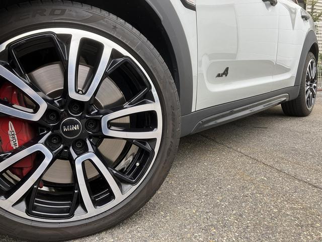 ＭＩＮＩ ＪＣＷクロスオーバプレミアム＋Ｐエッセンシャルトリム　４ＷＤ　ＡＣＣ　ヘッドアップＤ　パドルシフト　シートヒーター（26枚目）