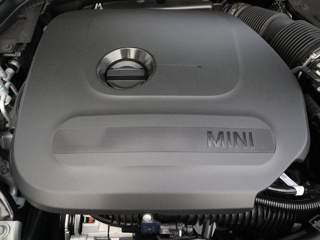 ＭＩＮＩ クーパーＣ　５ドア　ＤＣＴ　ＡＣＣ　前後ＰＤＣ　シート・ステアリングヒーター（25枚目）