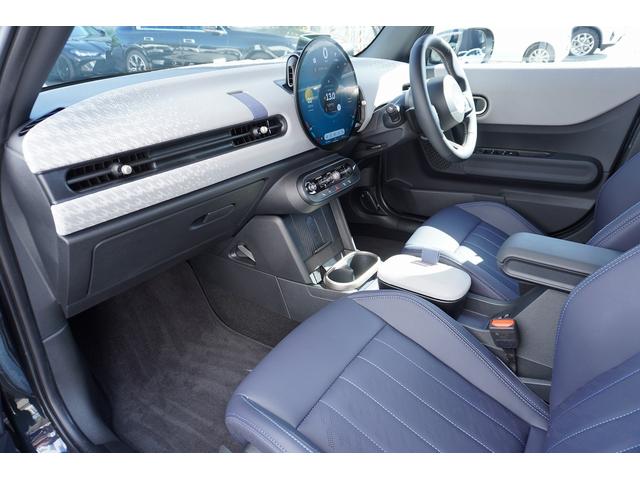 ＭＩＮＩ クーパーＳ　クラシック・トリム　５ドア　ＤＣＴ　黒革　ＡＣＣ　トップビュー　前後ＰＤＣ　ヘッドアップＤ　シート・ステアリングヒーター（22枚目）