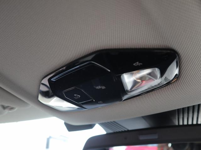 ＭＩＮＩ クーパーＳ　クラシック・トリム　５ドア　ＤＣＴ　ＡＣＣ　トップビュー　前後ＰＤＣ　ヘッドアップＤ　シート・ステアリングヒーター（11枚目）