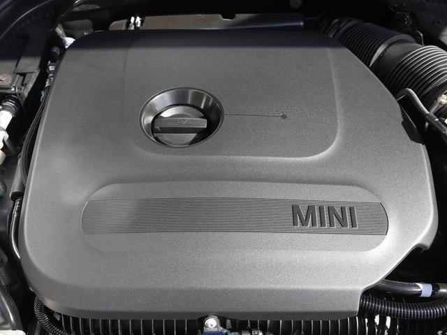 ＭＩＮＩ クーパーＳ　クラシック・トリム　３ドア　ＤＣＴ　ＡＣＣ　全周囲カメラ　前後ＰＤＣ（27枚目）