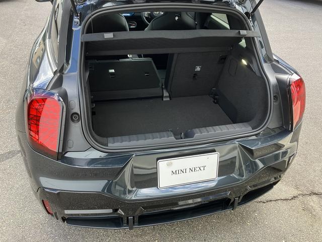 ＭＩＮＩ ＪＣＷ　エースマンＥ　ジョンクーパーワークス・トリム　ＡＣＣ　全周囲カメラ　パノラマサンルーフ（26枚目）