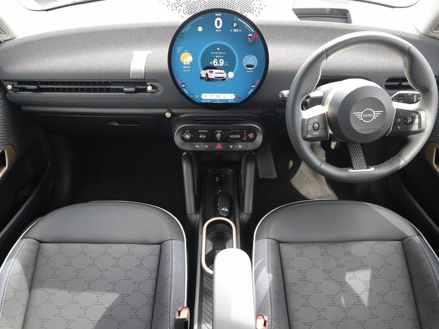 ＭＩＮＩ クーパーＳＥ　３ドア　ＡＣＣ　全周囲カメラ　前後ＰＤＣ（7枚目）