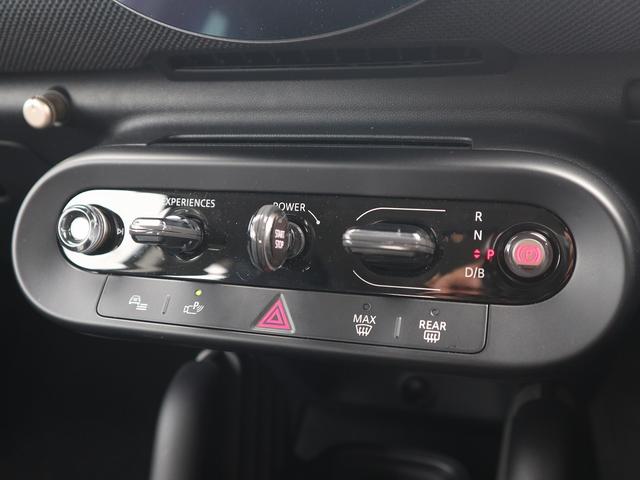 ＭＩＮＩ クーパーＳＥ　３ドア　ＡＣＣ　全周囲カメラ　前後ＰＤＣ（16枚目）