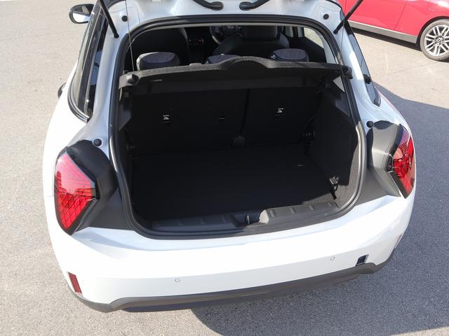 MINI クーパーS クラシック・トリム 5ドア DCT ACC ヘッドアップD トップビュー 前後PDC シート・ステアリングヒーター(22枚目)