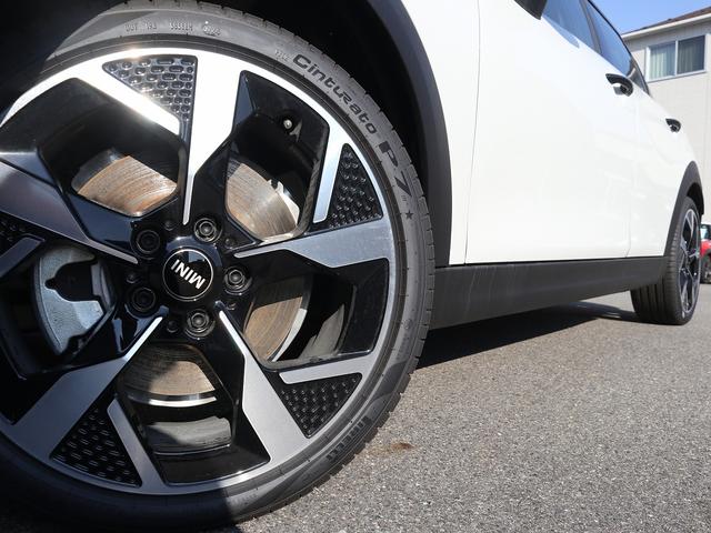 MINI クーパーS クラシック・トリム 5ドア DCT ACC ヘッドアップD トップビュー 前後PDC シート・ステアリングヒーター(26枚目)