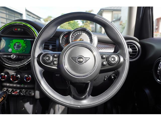 MINI クーパーSD 5ドア ACC 純正Bカメラ 前後PDC ミラーETC(8枚目)