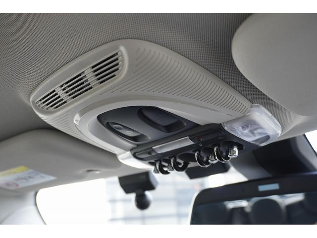 MINI クーパーSD 5ドア ACC 純正Bカメラ 前後PDC ミラーETC(11枚目)