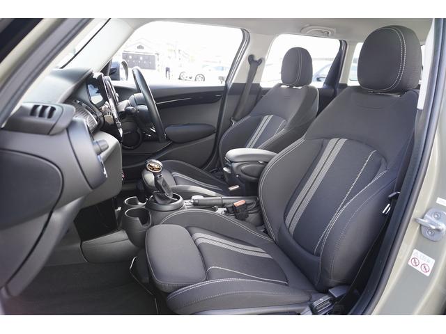 MINI クーパーSD 5ドア ACC 純正Bカメラ 前後PDC ミラーETC(21枚目)