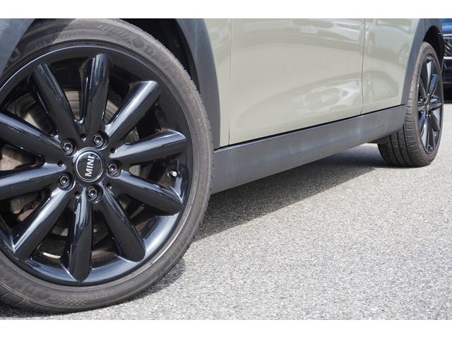 MINI クーパーSD 5ドア ACC 純正Bカメラ 前後PDC ミラーETC(25枚目)