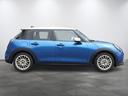 ＭＩＮＩ クーパーＣ　フェイバリット・トリム　５ドア　ＤＣＴ　ＡＣＣ　前後ＰＤＣ　ハーマンカードンスピーカー（6枚目）