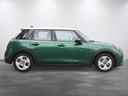 ＭＩＮＩ クーパーＣ　５ドア　ＤＣＴ　ＡＣＣ　前後ＰＤＣ　シート・ステアリングヒーター（5枚目）