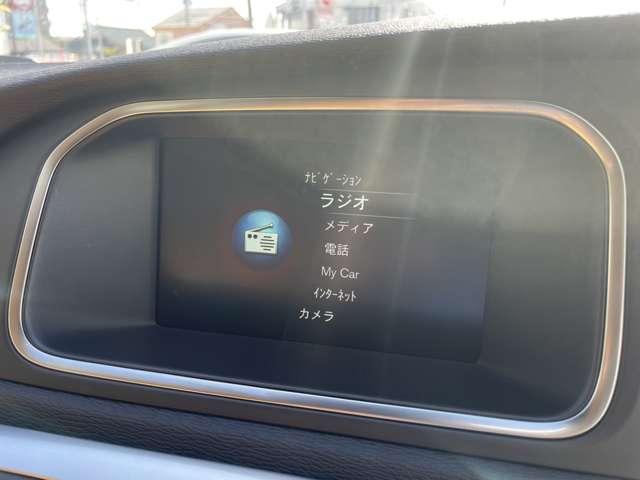 Ｖ４０ クロスカントリー　Ｔ５　ＡＷＤ　サマム　４ＷＤ　エクステリアスタイリングキット　純正ＨＤＤナビ・地デジＴＶ　バックカメラ　本革　ｈａｒｍａｎ／ｋａｒｄｏｎサウンドシステム　シートヒーター　パワーシート　ＥＴＣ　ＡＣＣ　レーンキープ　ＢＬＩＳ（24枚目）
