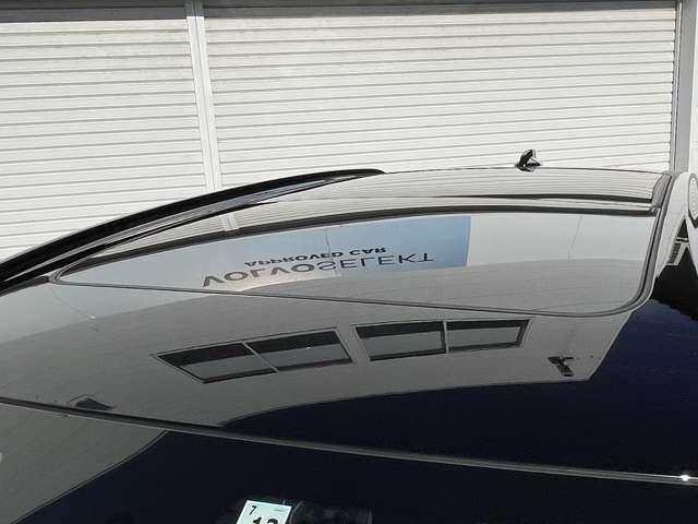 XC60 リチャージアルティメトT6AWDプラグインハイブリド 4WD エアサス・サンルーフ・アンバーレザー・純正ドラレコ・Googleシステム搭載・シートヒーター・シートベンチレーション・ステアリングヒーター・ヘッドアップディスプレイ・ACC・パイロットアシスト(6枚目)