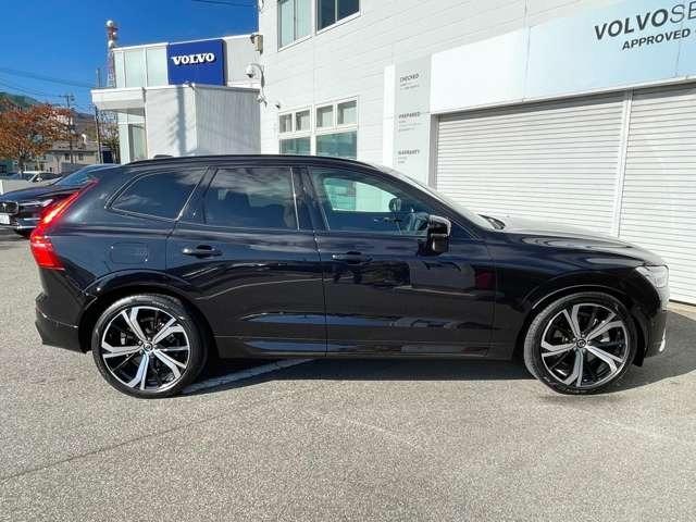 XC60 リチャージアルティメトT6AWDプラグインハイブリド 4WD エアサス・サンルーフ・アンバーレザー・純正ドラレコ・Googleシステム搭載・シートヒーター・シートベンチレーション・ステアリングヒーター・ヘッドアップディスプレイ・ACC・パイロットアシスト(9枚目)
