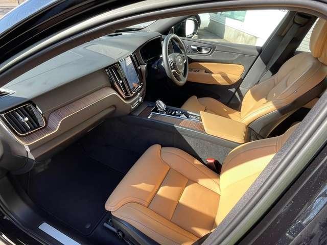 XC60 リチャージアルティメトT6AWDプラグインハイブリド 4WD エアサス・サンルーフ・アンバーレザー・純正ドラレコ・Googleシステム搭載・シートヒーター・シートベンチレーション・ステアリングヒーター・ヘッドアップディスプレイ・ACC・パイロットアシスト(27枚目)