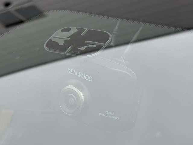 XC60 T8 ポールスターエンジニアード 4WD 全国限定30台 6POTブレーキキャリパ・鍛造アルミホイール・ストラットタワーバー・専用足回り・専用 エンドパイプ・専用 ゴールドカラー・フェンダーエクステンション・B&Wサウンド(8枚目)