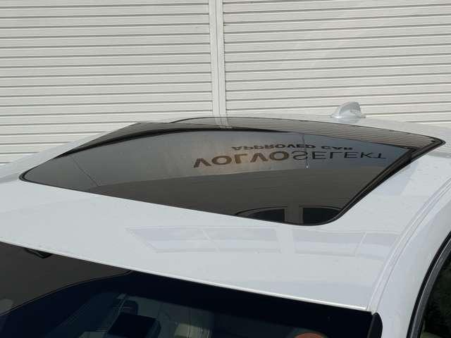 S60 T5 インスクリプション プラスPKG(パノラマガラスSR・テイラードダッシュボード・19インチAW)・純正HDDナビ・フルセグ・360°カメラ・シートベンチレーション・ステアリングヒーター・harman/kardonサウンド(6枚目)