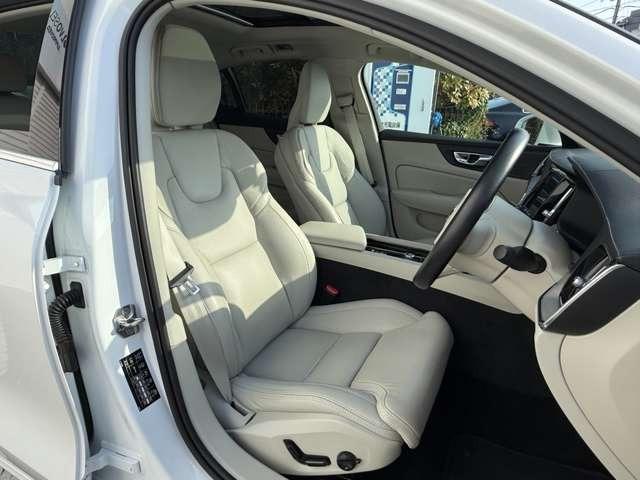 S60 T5 インスクリプション プラスPKG(パノラマガラスSR・テイラードダッシュボード・19インチAW)・純正HDDナビ・フルセグ・360°カメラ・シートベンチレーション・ステアリングヒーター・harman/kardonサウンド(13枚目)