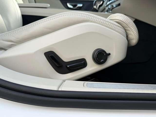 S60 T5 インスクリプション プラスPKG(パノラマガラスSR・テイラードダッシュボード・19インチAW)・純正HDDナビ・フルセグ・360°カメラ・シートベンチレーション・ステアリングヒーター・harman/kardonサウンド(14枚目)