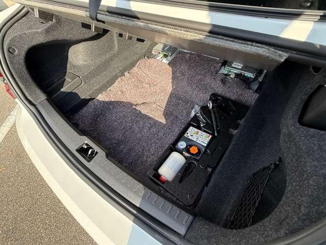 S60 T5 インスクリプション プラスPKG(パノラマガラスSR・テイラードダッシュボード・19インチAW)・純正HDDナビ・フルセグ・360°カメラ・シートベンチレーション・ステアリングヒーター・harman/kardonサウンド(41枚目)