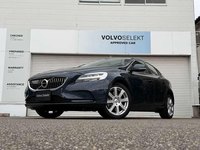 Ｖ４０ Ｔ３　クラシックエディション　最終モデル特別仕様車　ガラスルーフ・ｈａｒｍａｎ／ｋａｒｄｏｎサウンド・ウッドパネル・純正ＨＤＤナビ・フルセグＴＶ・バックカメラ・ＥＴＣ・ＡＣＣ・レーンキープ・ＢＬＩＳ・インテリセーフ・本革（42枚目）