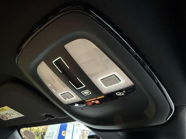 Ｖｏｌｖｏ　Ｃａｒｓ　ａｐｐ（テレマティクス・サービス／ボルボ・カーズ・アプリ）内容は・緊急通報・故障通報サービス・リモートドアロック及びアンロック機能・エンジンリモートスタートなどが使えます。