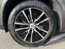 XC90 B5 AWD モーメンタム 4WD 純正HDDナビ・マイルドHV・フルセグTV・360°カメラ・本革・パワーシート・シートヒーター・ステアリングヒーター・パワーテールゲート・純正ドラレコ前後・AppleCarPlay・ACC(4枚目)