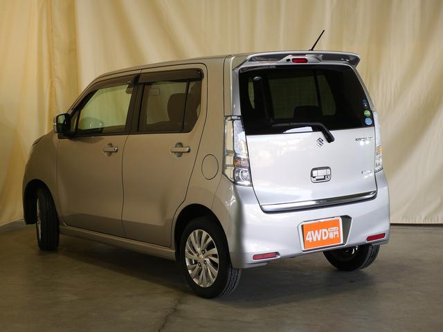 ワゴンＲスティングレー Ｊスタイル　４ＷＤ　Ｂｌｕｅｔｏｏｔｈ接続　社外メモリナビ／フルセグＴＶ　ＨＩＤヘッドライト　純正１４インチアルミホイール　オートライト　衝突被害軽減ブレーキ　アイドリングストップ　シートヒーター　スマートキー（9枚目）