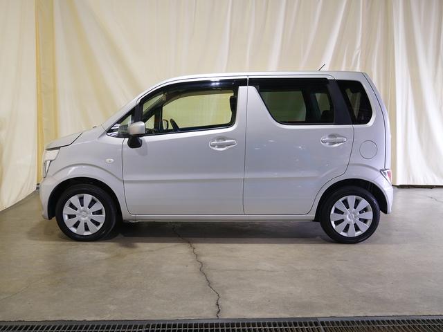 ■カー用品もお任せください。ご購入時にカーナビ・スタッドレス・タイヤホイール・ＥＴＣ・ドラレコ・ＵＶフィルム・コーティング・防錆施工など取付や加工も対応が可能です。