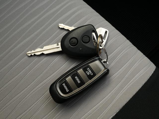 ミライース Ｘ　リミテッドＳＡＩＩＩ　純正ナビ／ＴＶ　Ｂｌｕｅｔｏｏｔｈ接続対応　バックカメラ　ＬＥＤヘッドライト　衝突被害軽減ブレーキ　障害物センサー　横滑り防止　オートハイビーム　アイドリングストップ（41枚目）