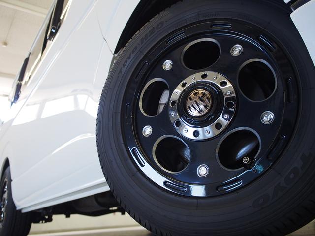 GL 社外ベッドキット 4WD 社外HDDナビ DVD 地デジ Bモニター 社外16インチAW 社外Fリップ社外ショック 強化スタビライザー ローダウン 左側パワスラ フリップダウン 純正HID(25枚目)