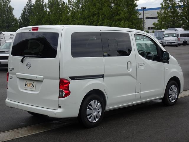 ＮＶ２００バネットワゴン １６Ｘ－２Ｒ　ＦＯＣＳ　ＬＵＺ　ルソ　新車　５ナンバー　キャンピングカー　ＦＦヒーター　シングルサブ　走行充電　外部充電　フリップダウンモニター　ナビ電源切替スイッチ（8枚目）
