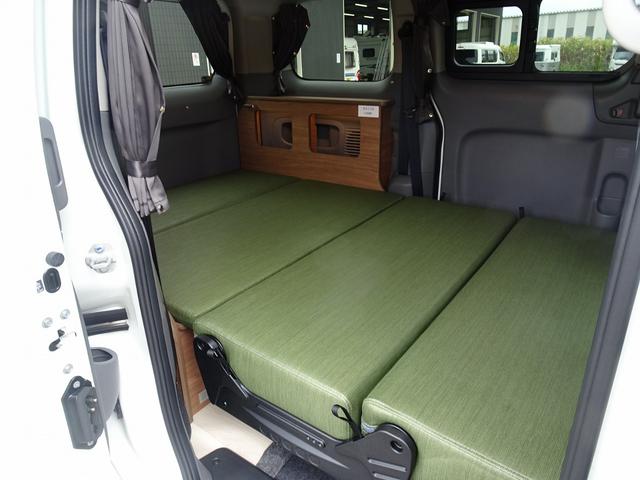 ＮＶ２００バネットワゴン １６Ｘ－２Ｒ　ＦＯＣＳ　ＬＵＺ　ルソ　新車　５ナンバー　キャンピングカー　ＦＦヒーター　シングルサブ　走行充電　外部充電　フリップダウンモニター　ナビ電源切替スイッチ（51枚目）