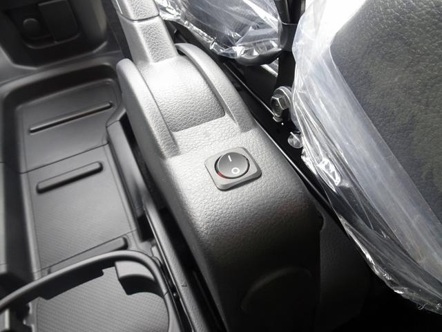 ＮＶ２００バネットワゴン １６Ｘ－２Ｒ　ＦＯＣＳ　ＬＵＺ　ルソ　新車　５ナンバー　キャンピングカー　ＦＦヒーター　シングルサブ　走行充電　外部充電　フリップダウンモニター　ナビ電源切替スイッチ（52枚目）