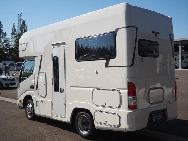 カムロード 　キャンパー厚木　パピー　フルハウス　２．８ＤＴ　４ＷＤ　ダブルタイヤ　家庭用エアコン　ＦＦヒーター　ソーラーパネル４枚　キャンピングカー　８ナンバー（9枚目）