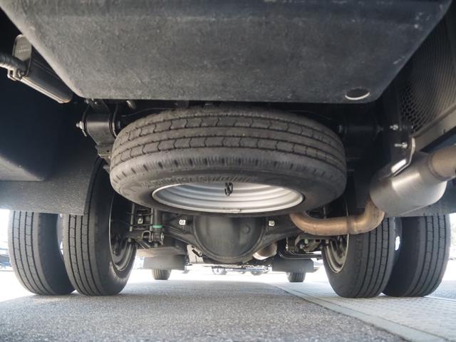 カムロード 　キャンパー厚木　パピー　フルハウス　２．８ＤＴ　４ＷＤ　ダブルタイヤ　家庭用エアコン　ＦＦヒーター　ソーラーパネル４枚　キャンピングカー　８ナンバー（11枚目）