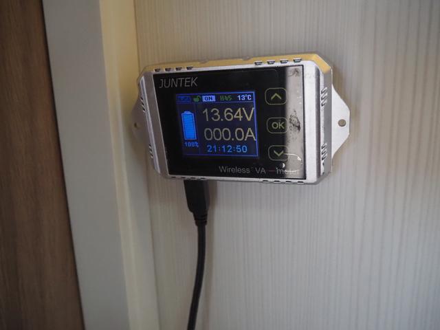 カムロード 　キャンパー厚木　パピー　フルハウス　２．８ＤＴ　４ＷＤ　ダブルタイヤ　家庭用エアコン　ＦＦヒーター　ソーラーパネル４枚　キャンピングカー　８ナンバー（69枚目）